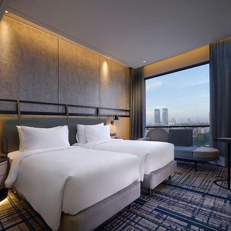 Mercure Surabaya Manyar Exterior photo