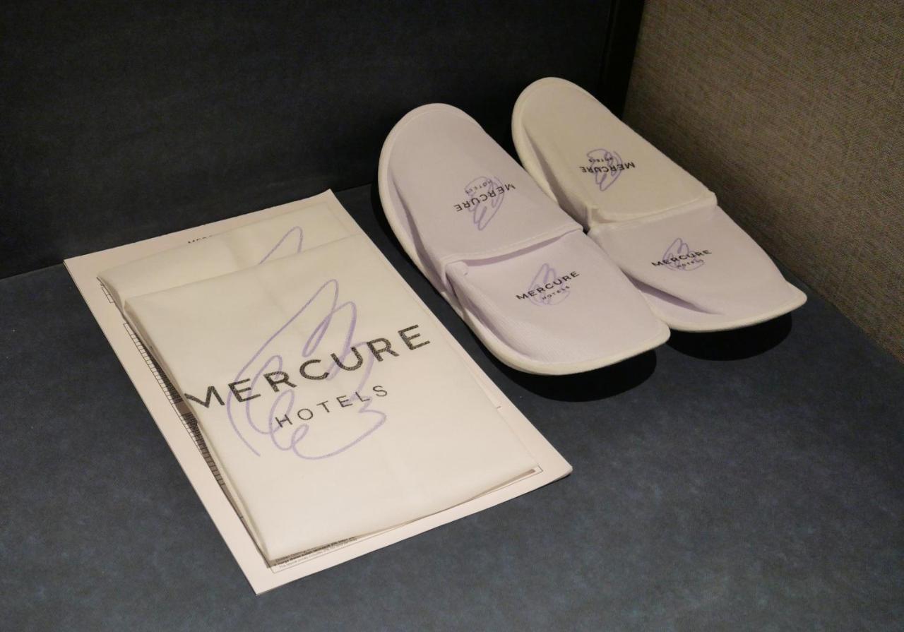 Mercure Surabaya Manyar Exterior photo