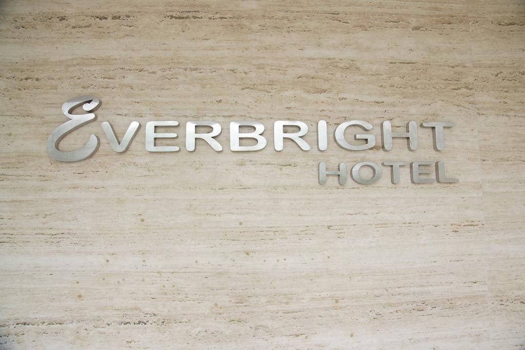 Mercure Surabaya Manyar Exterior photo