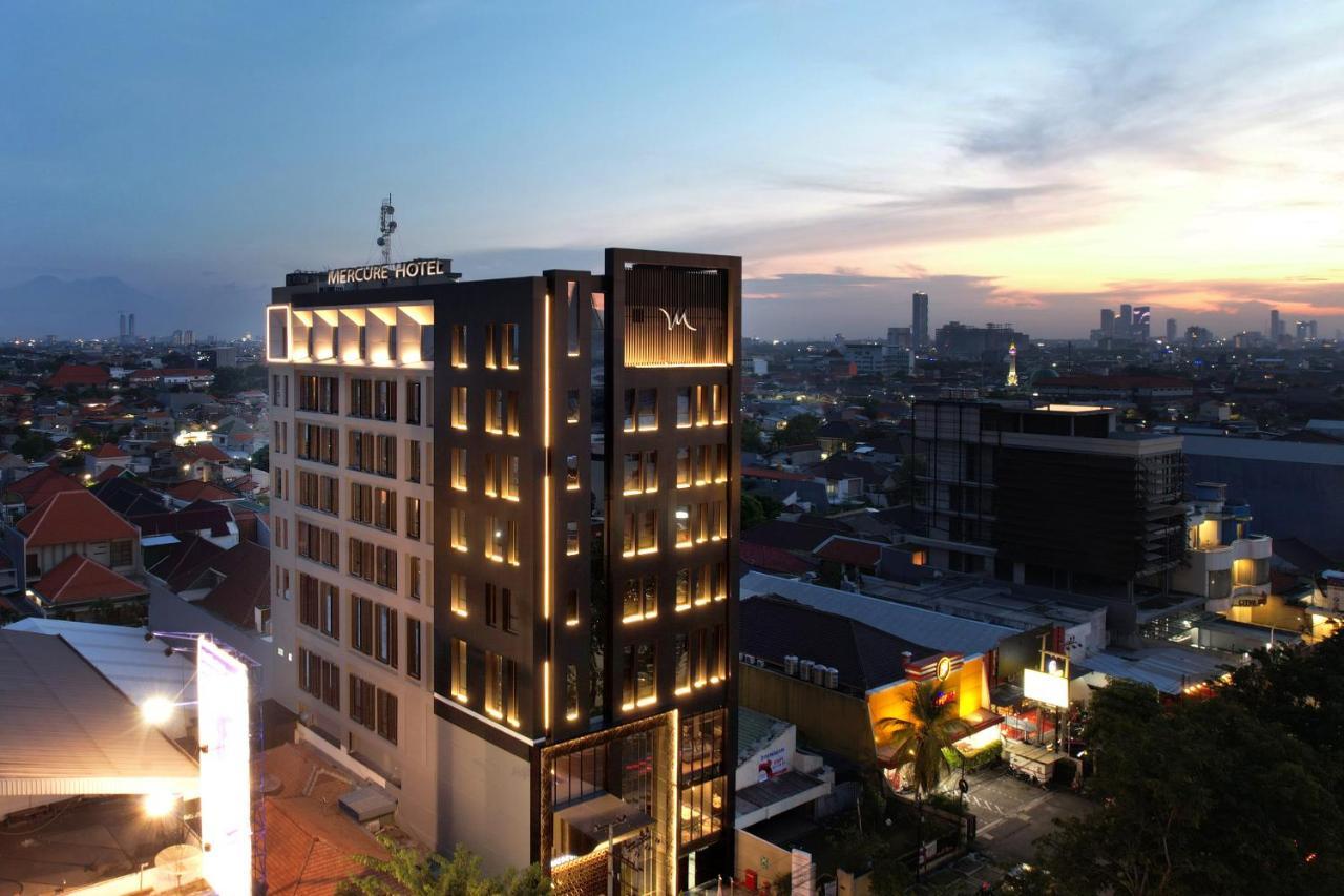 Mercure Surabaya Manyar Exterior photo
